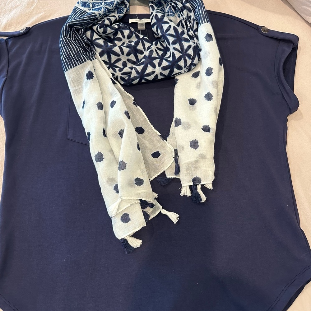 Navy Blue Patterned Accent Scarf - image 2